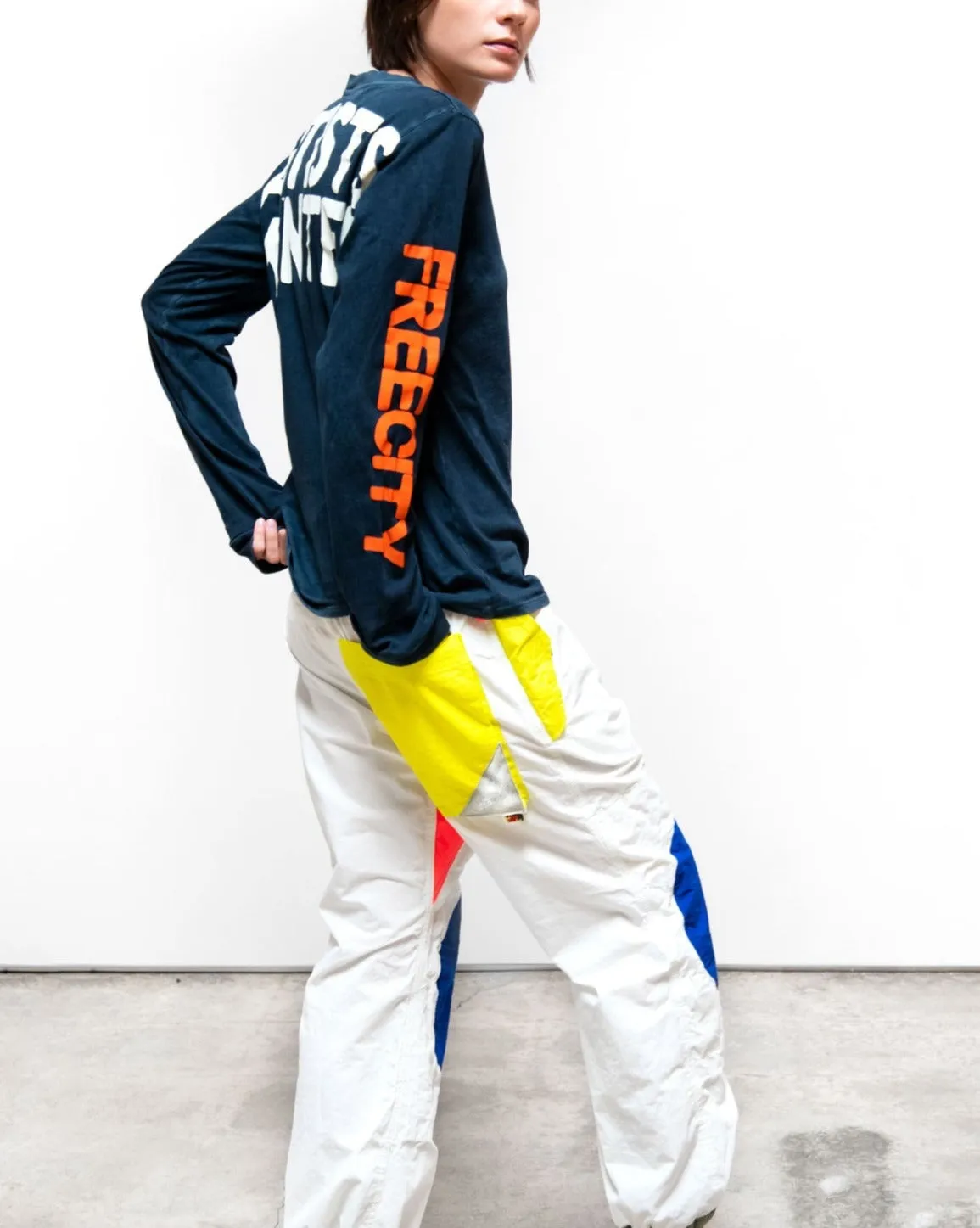 ARTISTSWANTED SUPERVINTAGE longsleeve t - deepspace electric