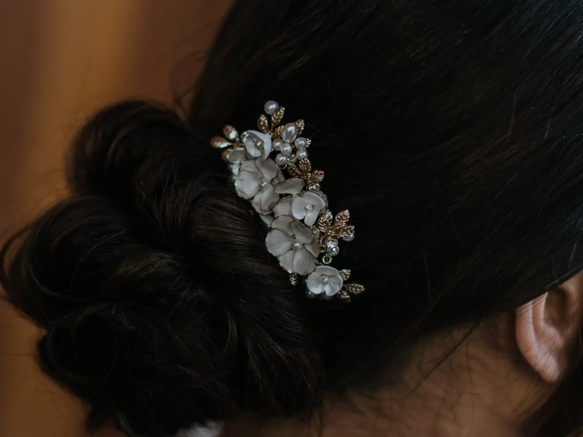 Elle - Dainty Floral Bridal Hair Comb