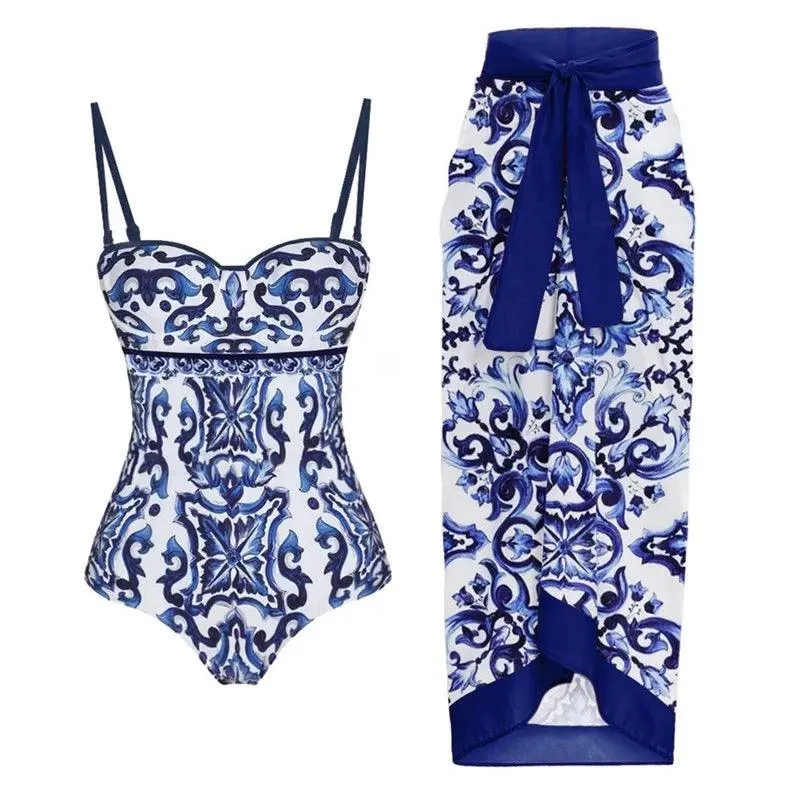 Gessy swimsuit with sarong