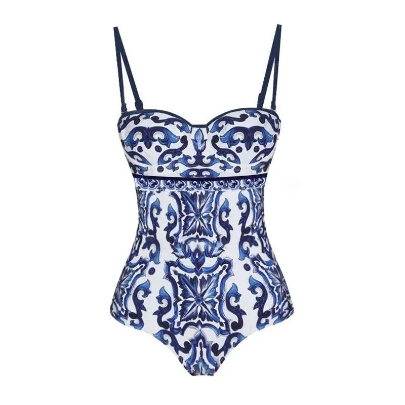 Gessy swimsuit with sarong