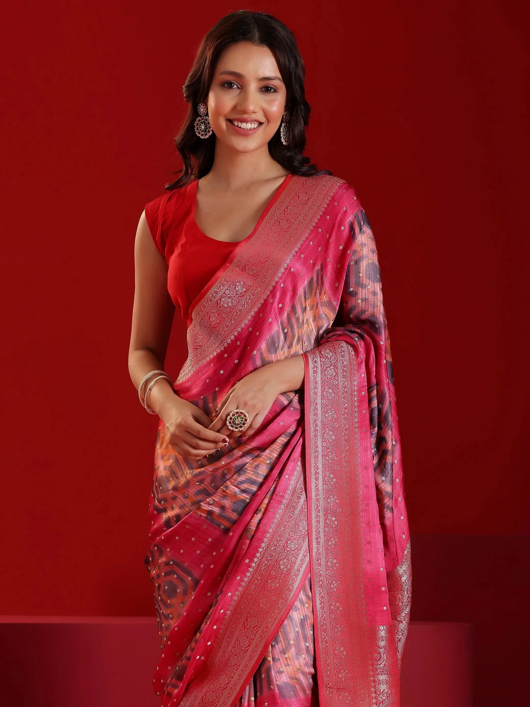 Jashvi Art Red Printed Satin Saree With Unstitched  Blouse Piece
