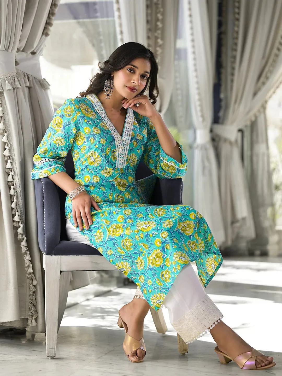 Sea Green Floral Printed Cotton Kurta With Threadwork
