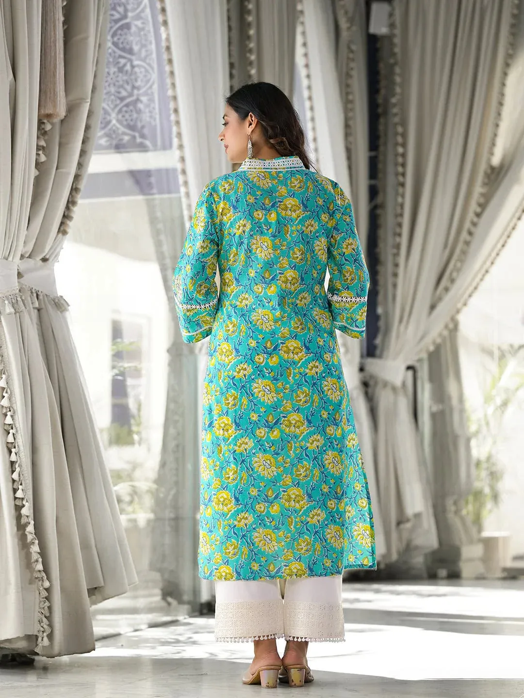 Sea Green Floral Printed Cotton Kurta With Threadwork
