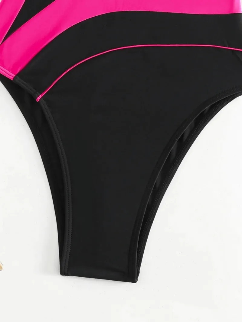Sexy Patchwork One-Piece Closed Swimsuit for Women - SF1845