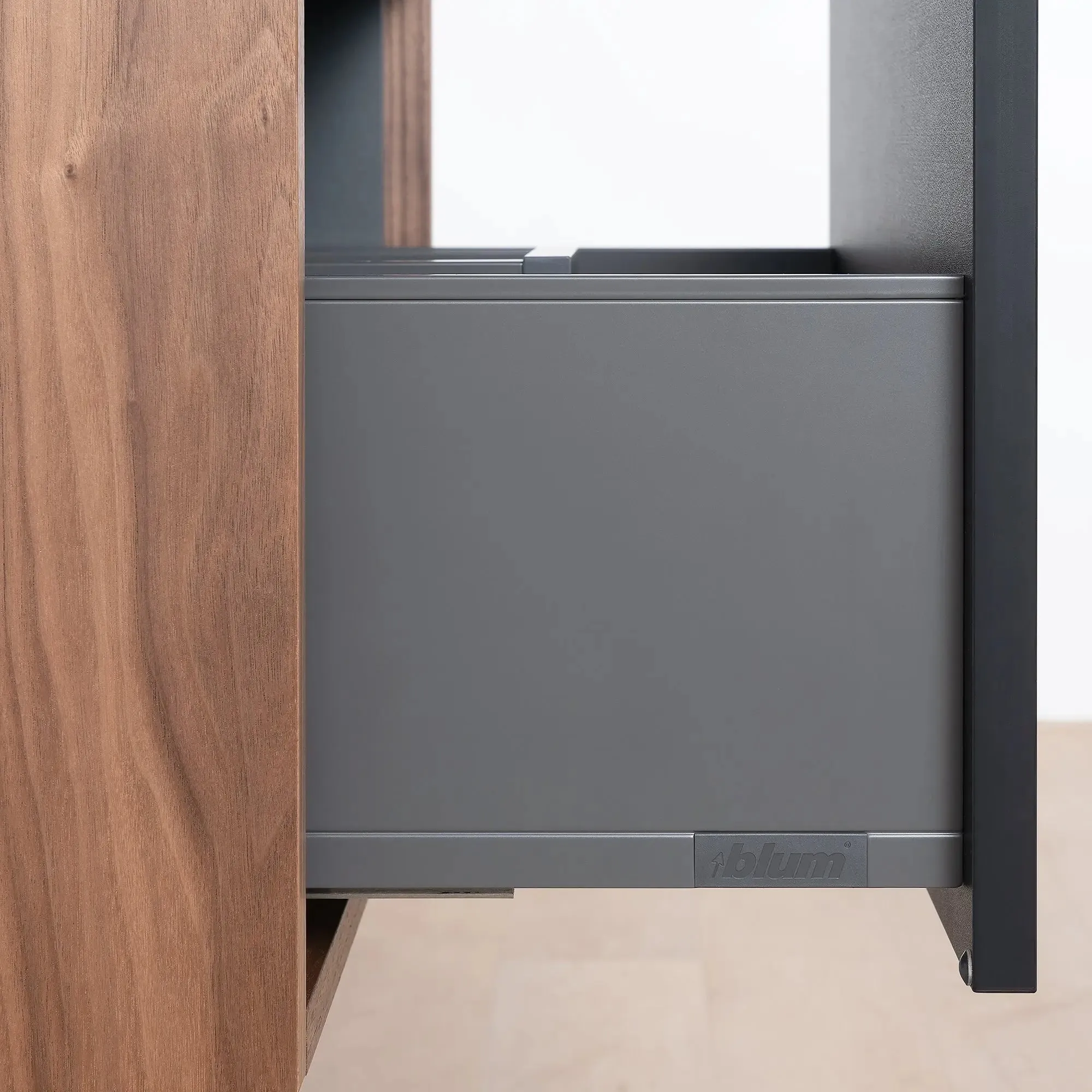Sidney SLIM 24" Wall Mount Matte Black Bathroom Vanity