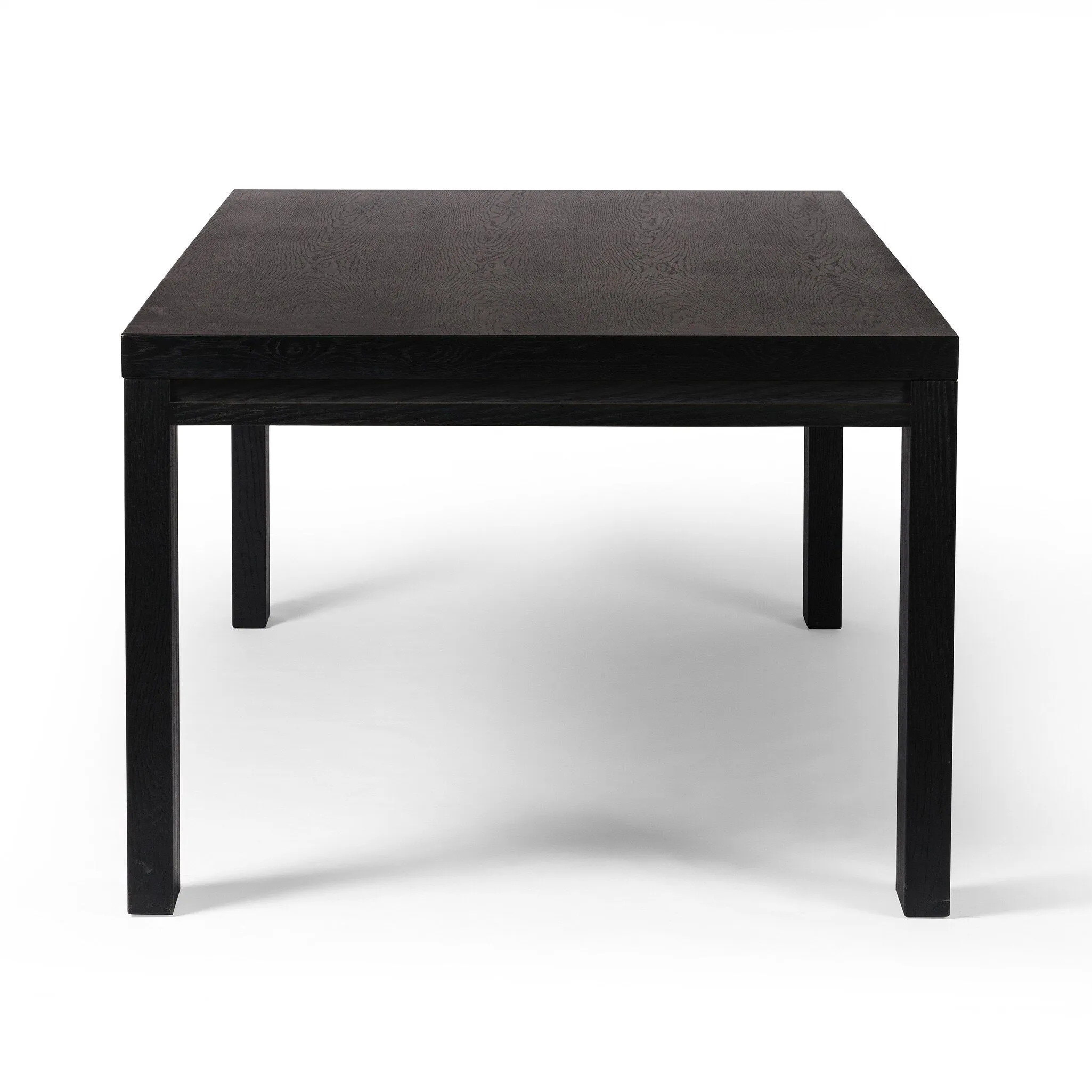 WYN DINING TABLE